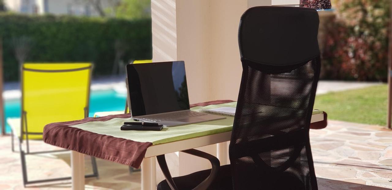 Studio Independant A La Villa Garlaban 3 Etoiles Gémenos Dış mekan fotoğraf