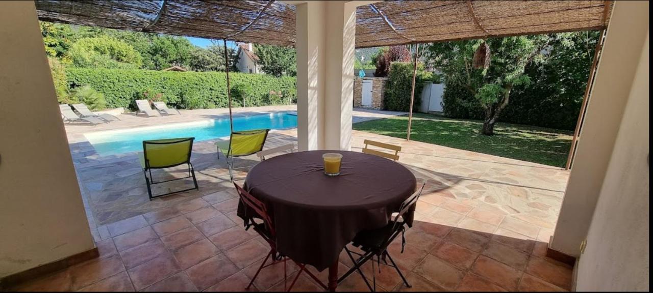 Studio Independant A La Villa Garlaban 3 Etoiles Gémenos Dış mekan fotoğraf